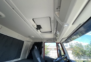 HONGYAN GENLYON SAIC-IVECO 8×4 (МРМ 40т) КМУ UMM 816T (8т)